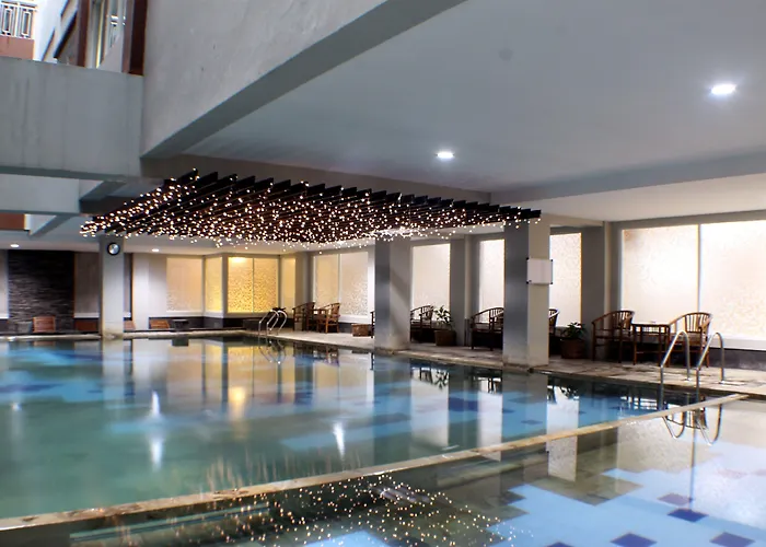 Horison Kota Lama Semarang